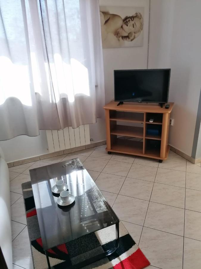 Apartments Jasna Umag Luaran gambar